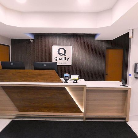 Quality Inn Pontiac Il Экстерьер фото