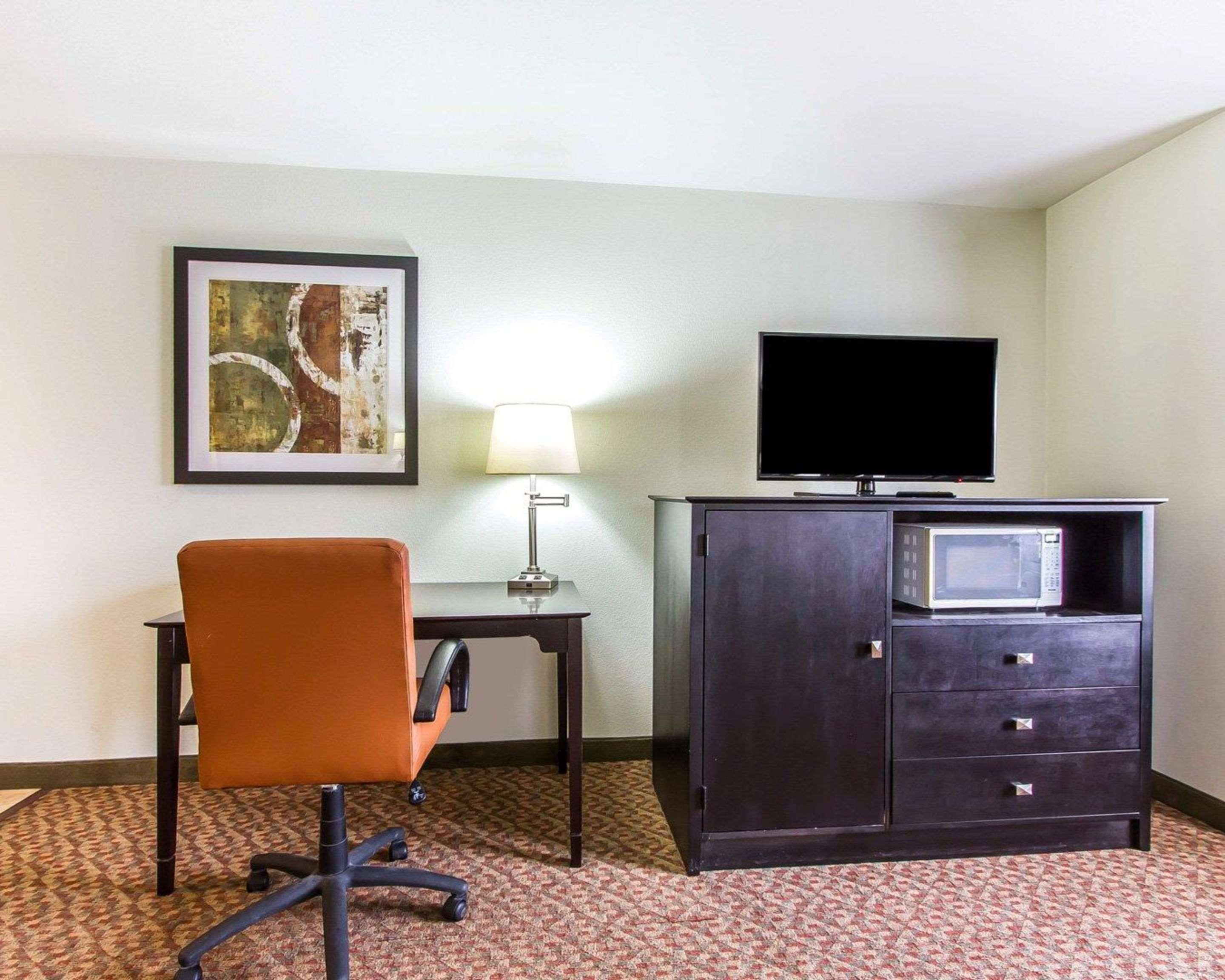 Quality Inn Pontiac Il Экстерьер фото