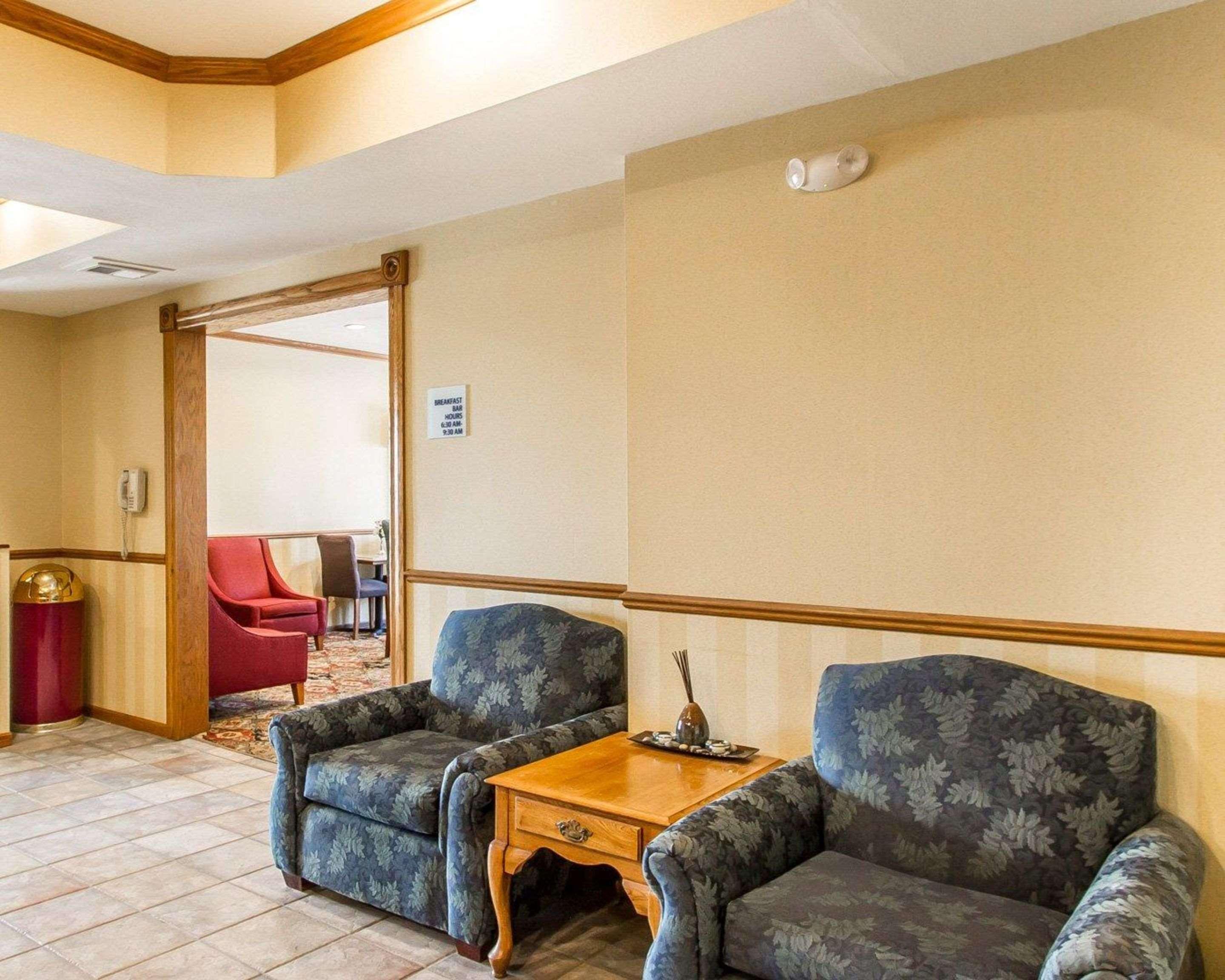 Quality Inn Pontiac Il Экстерьер фото