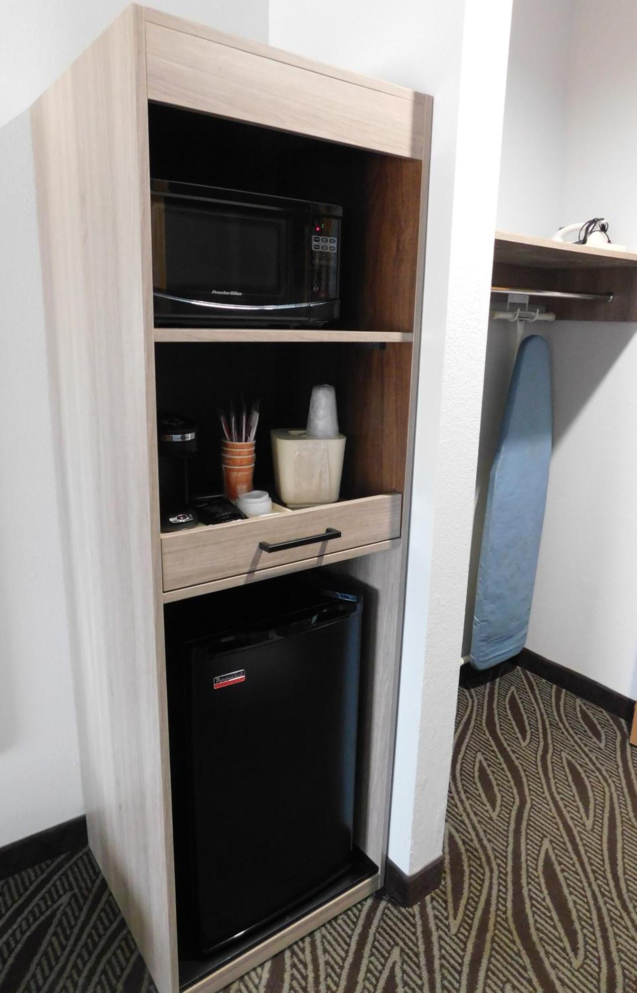 Quality Inn Pontiac Il Экстерьер фото