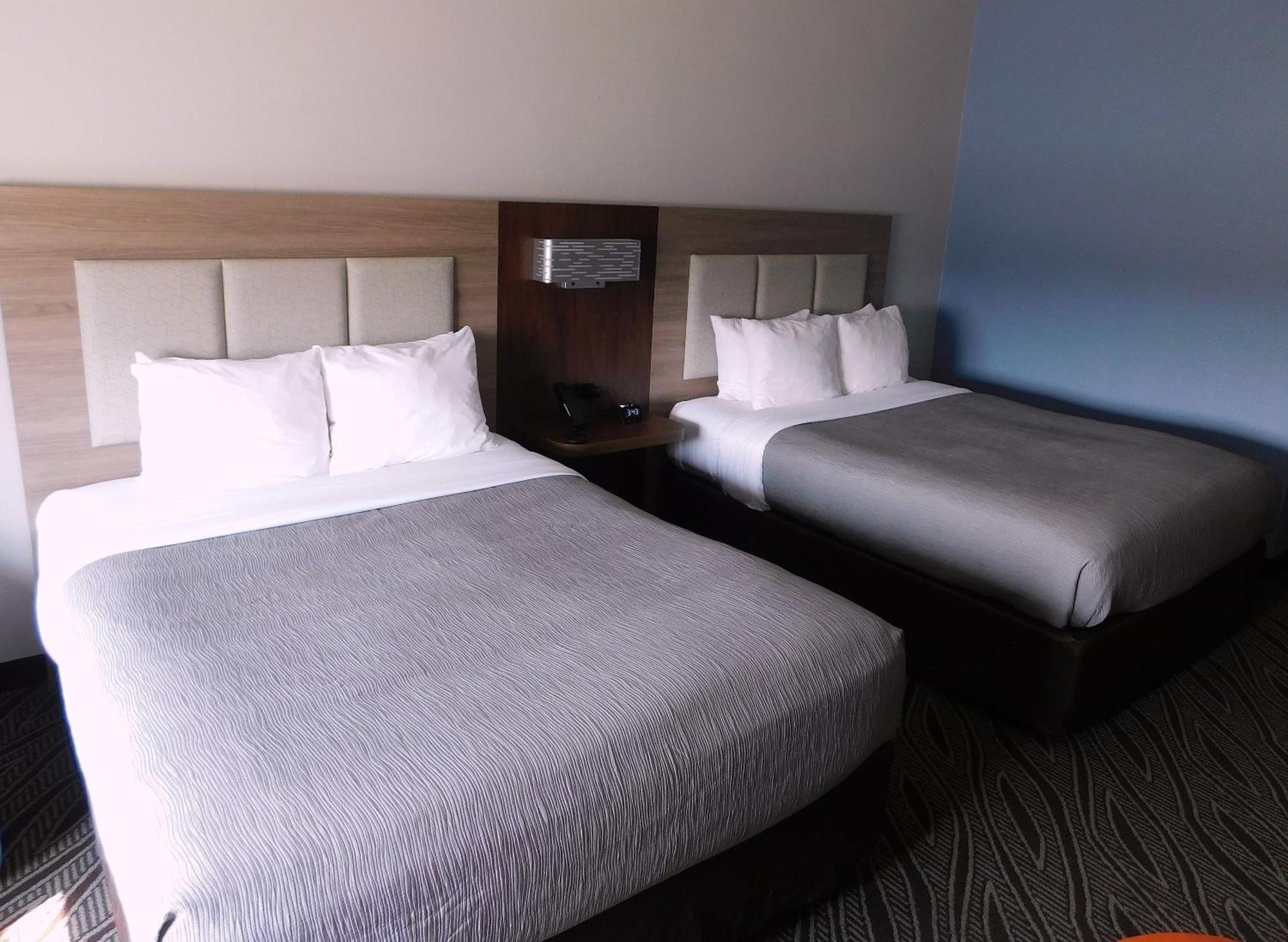 Quality Inn Pontiac Il Экстерьер фото
