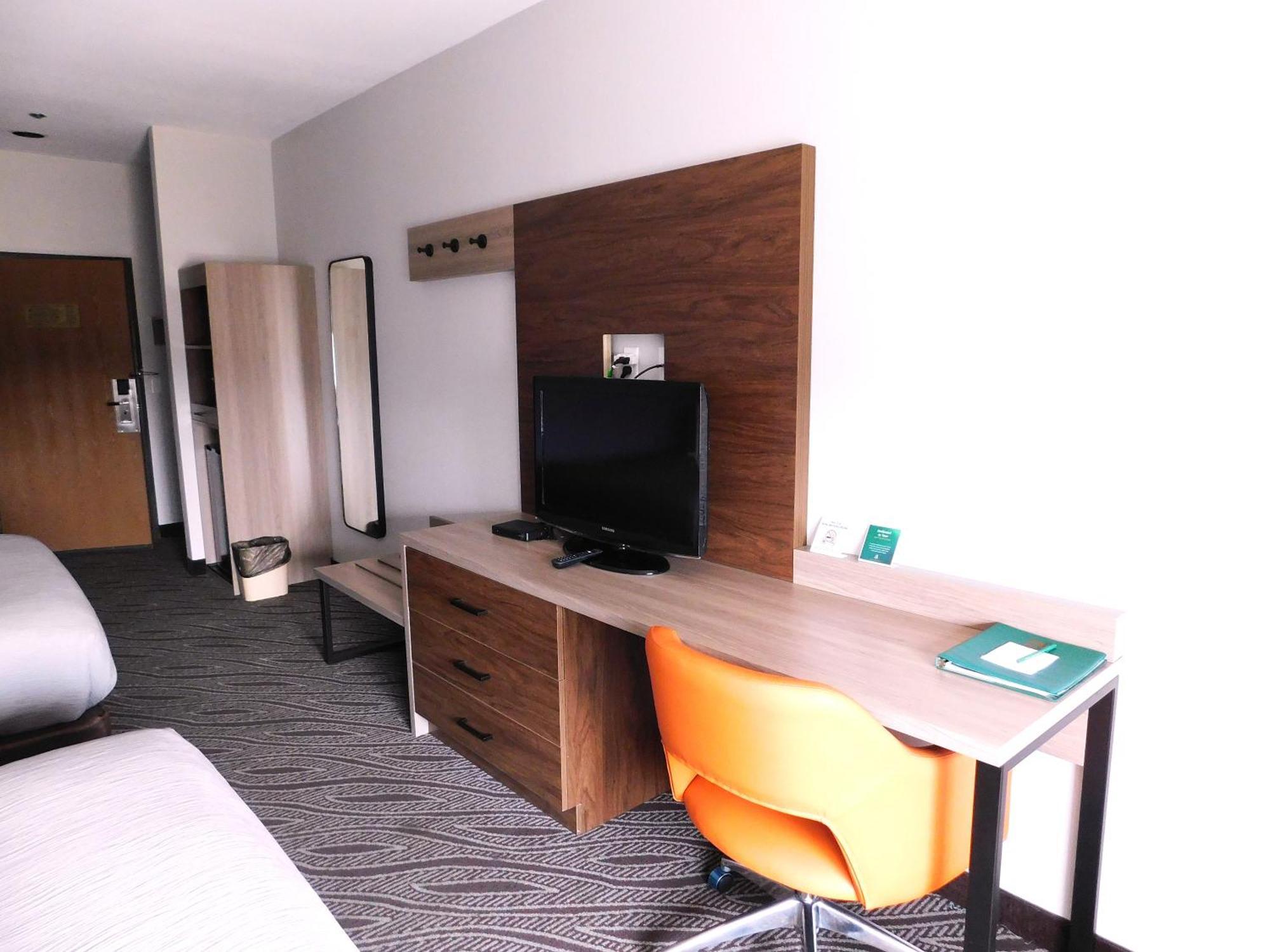 Quality Inn Pontiac Il Экстерьер фото