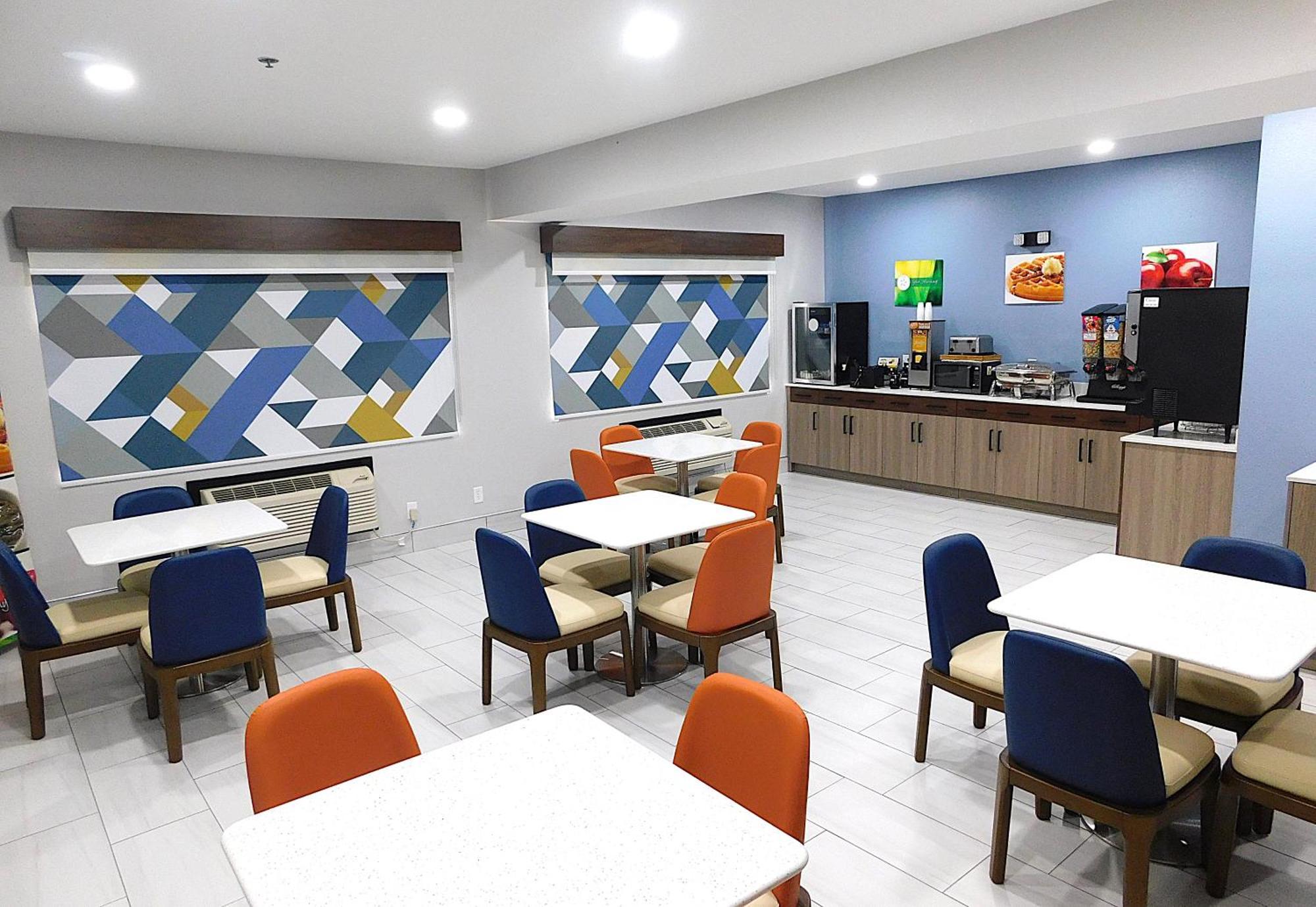 Quality Inn Pontiac Il Экстерьер фото